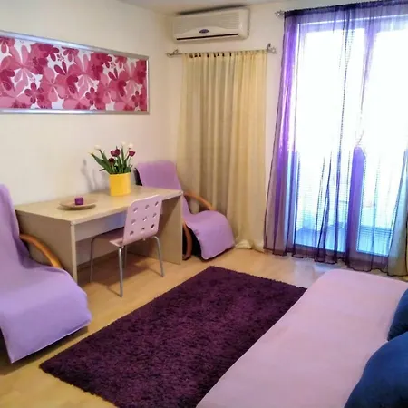 Appartement Flora Boekarest